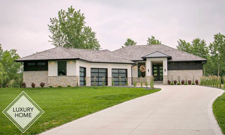 975 Wynstone, Jefferson, SD